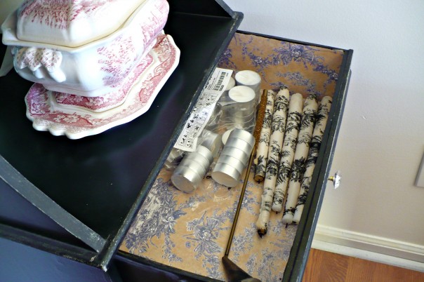 toile lined drawer