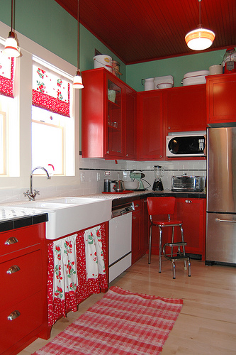 red cottage style kitchen