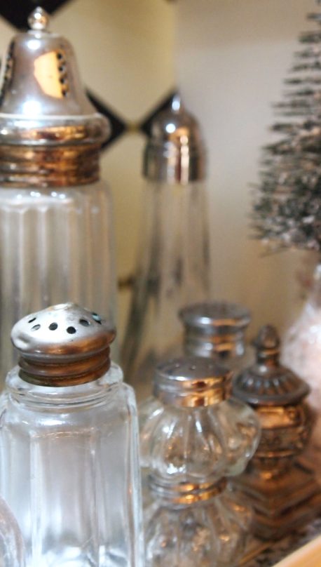 salt & pepper shakers