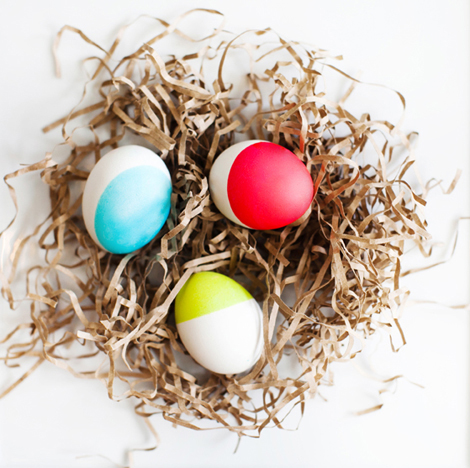 14 Creative Easter Egg Decorating Ideas- This Easter, do something a little different and try these creative Easter egg decorating ideas! There are so many fun ideas to try! | #Easter #EasterEggs #EasterEggDecorating #EasterCrafts #ACultivatedNest