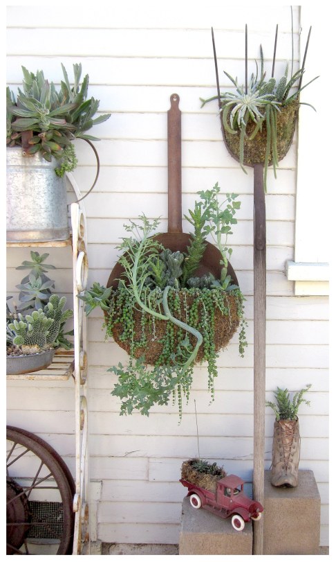 use rusty items like this pitchfork as a garden container