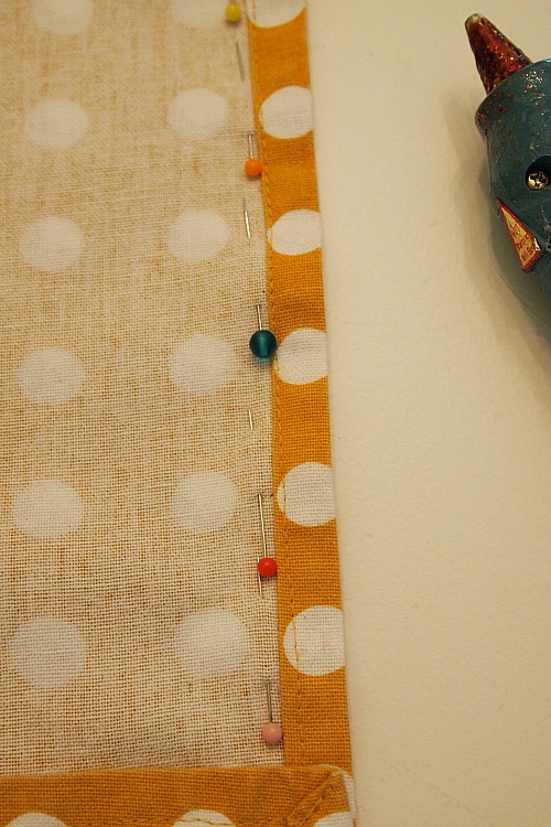 NO SEW DISH TOWEL PILLOW DIY - StoneGable