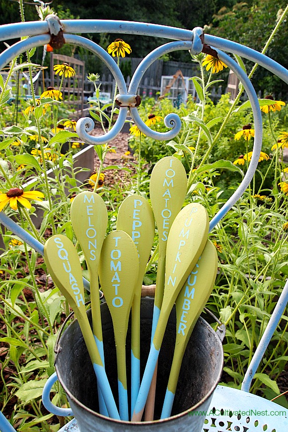 DIY Wooden Spoon Plant Markers - so easy to make and inexpensive!