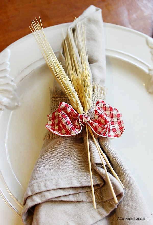 DIY burlap gingham & wheat napkin ring.