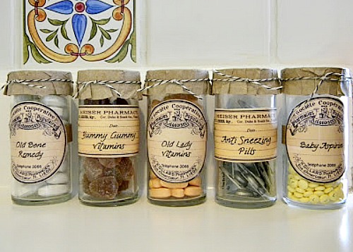 Organizing With Jars- 14 Creative Ways to Get Organized With Jars