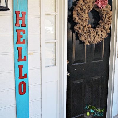 DIY Reclaimed Wood "Hello" Sign