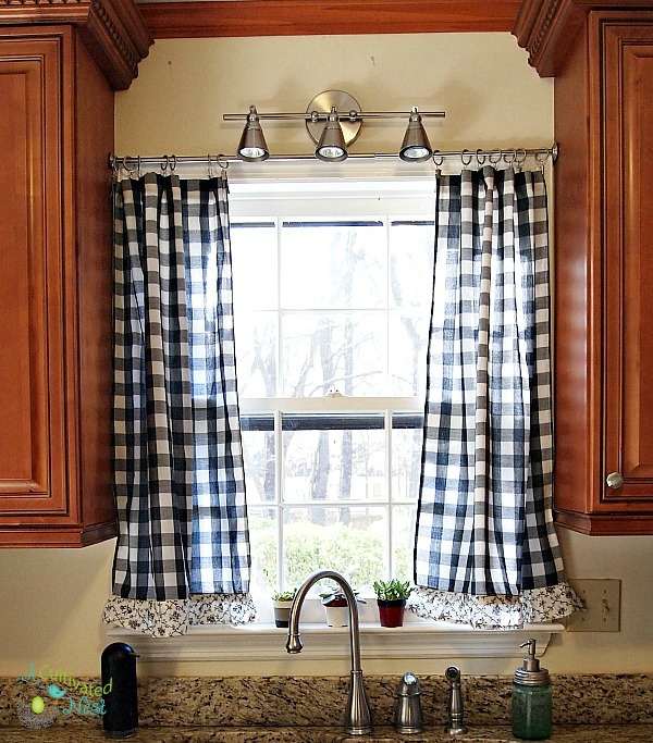 Frugal Decorating, Black And White Kitchen Curtains