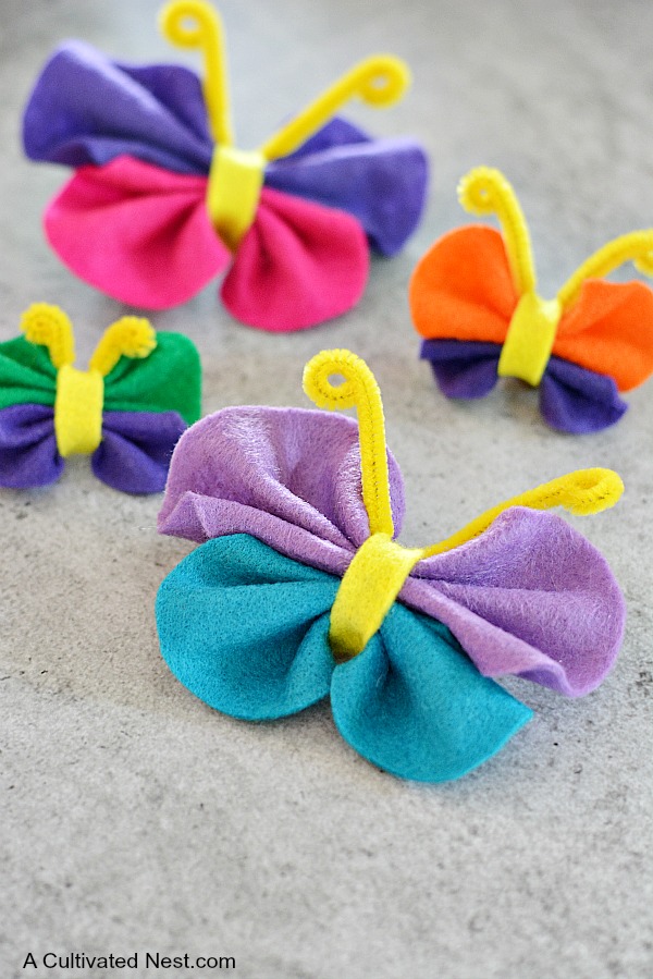 easy-no-sew-felt-butterfly-craft