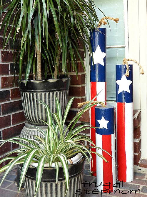 20 Cute Patriotic DIY Outdoor Decorations- These cute DIY patriotic outdoor decorations ideas will turn your ordinary yard or front porch into the festive place to be! | Fourth of July decorations, Memorial Day decorations, flag themed décor #FourthOfJuly #MemorialDay #DIY #patrioticDecor #ACultivatedNest