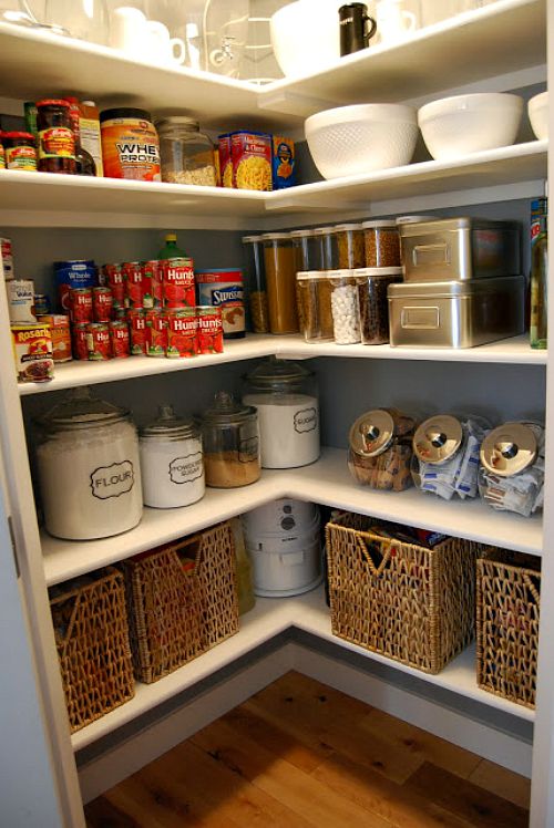 15 Pretty Pantry Storage Ideas- The perfect pantry is both functional, and beautiful. Check out these pretty pantry organization ideas to inspire your next pantry makeover! | #pantry #organization #organizingTips #kitchenOrganization #ACultivatedNest