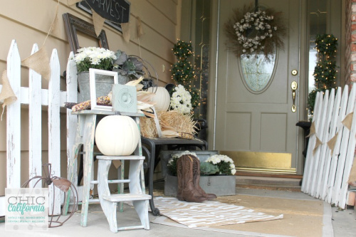 Farmhouse Style Front Porch- Unsure how to decorate your front porch for autumn? Take a look at these 15 fabulous fall front porch ideas and be inspired! | #fall #porchDecor #decorating #fallDecor #ACultivatedNest