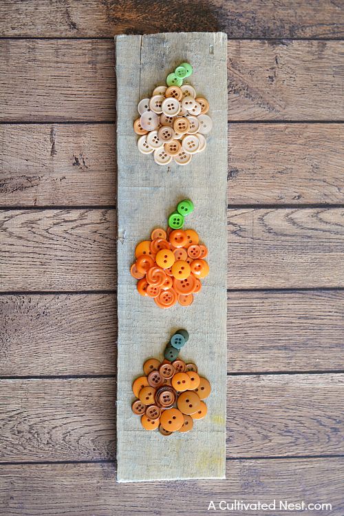 Kids Craft: Button Pumpkin