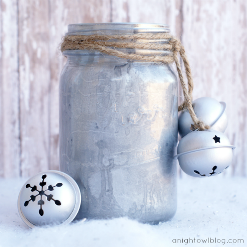 20 Festive Christmas Mason Jar DIYs- If you want a fun and frugal way to decorate your home for Christmas, then you need to make one of these 10 festive Christmas Mason jar crafts! | DIY holiday décor project, décor to make with Mason jars, DIY Christmas decorations, #crafts #ChristmasDIY #ChristmasCrafts #ChristmasDecor #ACultivatedNest