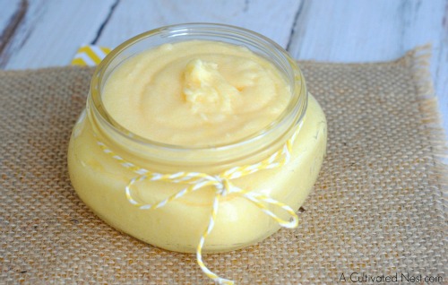 Homemade Lemon Sugar Scrub- A great way to keep your skin beautiful and healthy is to use a body scrub! Want to give one a try? Then make this moisturizing homemade lemon sugar scrub! | DIY sugar scrub, sugar scrub tutorial, DIY gift idea, citrus sugar scrub, homemade gift, #sugarScrub #bodyScrub #ACultivatedNest
