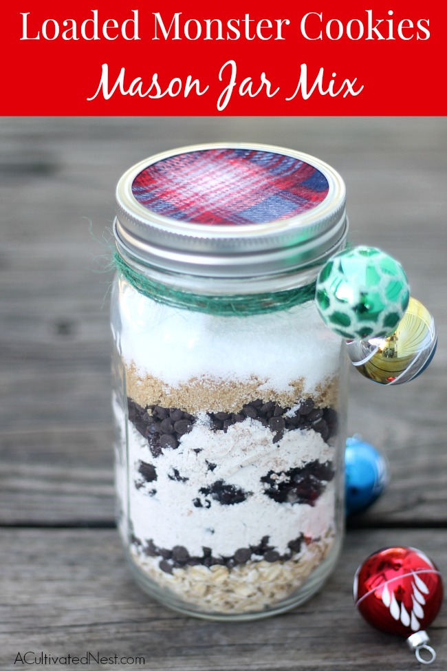 20 Yummy Recipes in a Jar- If you want a delicious treat in a convenient container, you have to try these yummy recipes in a jar! These make great homemade food gifts, too! | #recipes #dessertRecipes #masonJarRecipes #homemadeGifts #ACultivatedNest