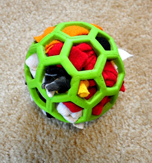 https://acultivatednest.com/wp-content/uploads/2016/02/homemade-dog-toys-fabric-stuffed-puzzle-homemade-dog-toy.jpg