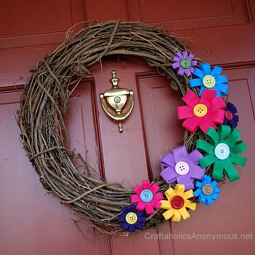 Colorful Felt Flower DIY Spring Wreath