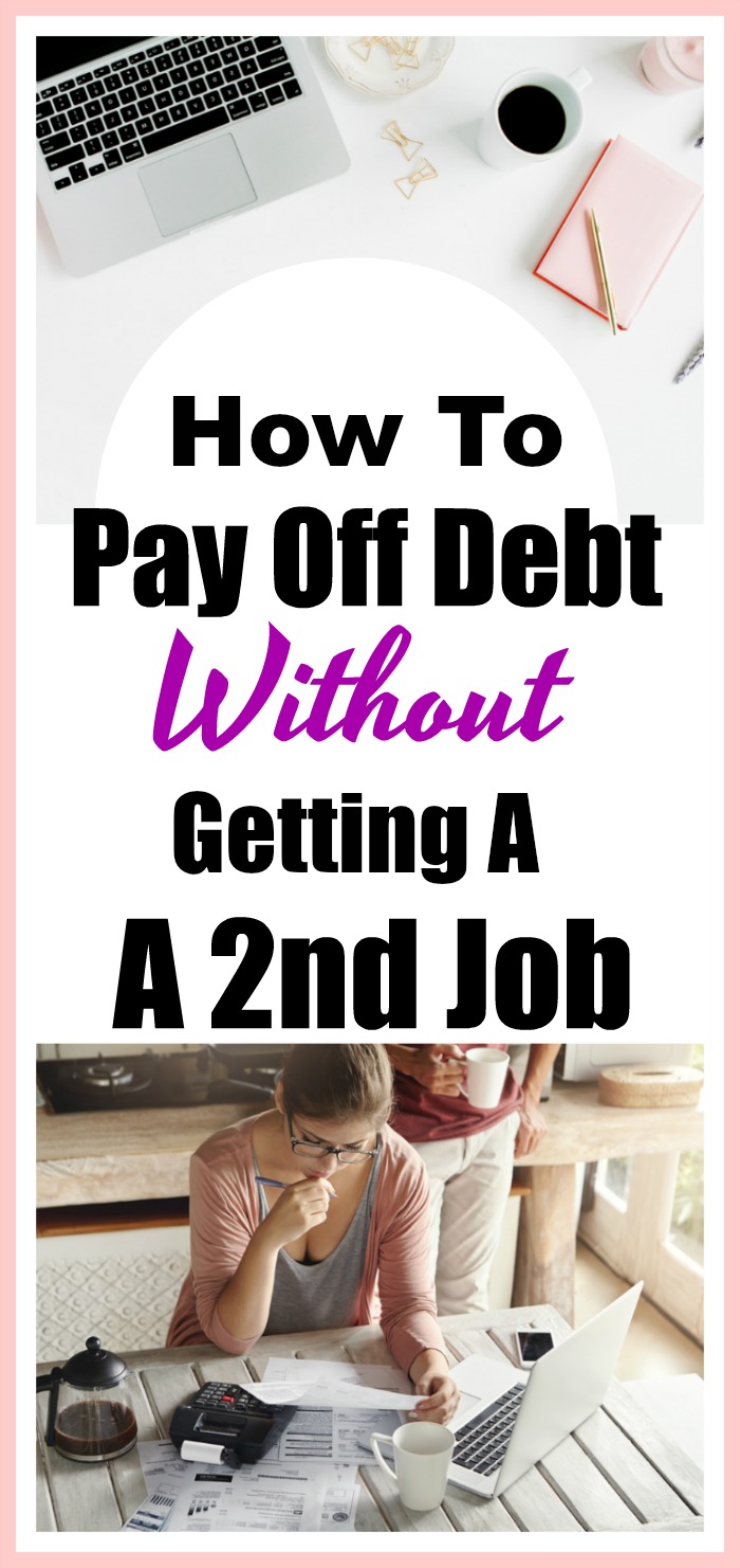 How To Pay Off Credit Card Debt Without Getting A 2nd Job! These great tips will get you and your finances back on track in no time! Use these tried and true methods to find financial freedom. Budgeting, frugal living tips, paying off debt, personal finance, money saving tips.