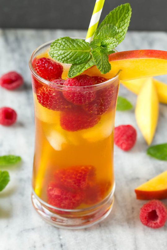 10 Refreshing Flavored Ice Tea Recipes - Mango Raspberry Iced Tea