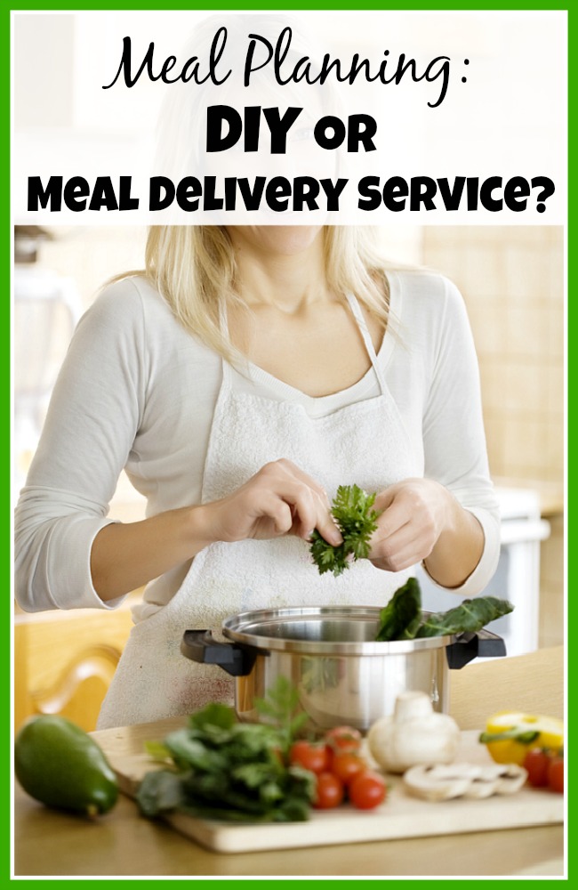 When it comes to meal planning you have two major choices: DIY or using a meal delivery service. Look at these pros and cons to find the best one for you!