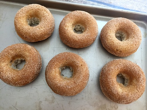 These baked snickerdoodle donuts are a combination of two delicious desserts! And they're really fast and easy to put together!