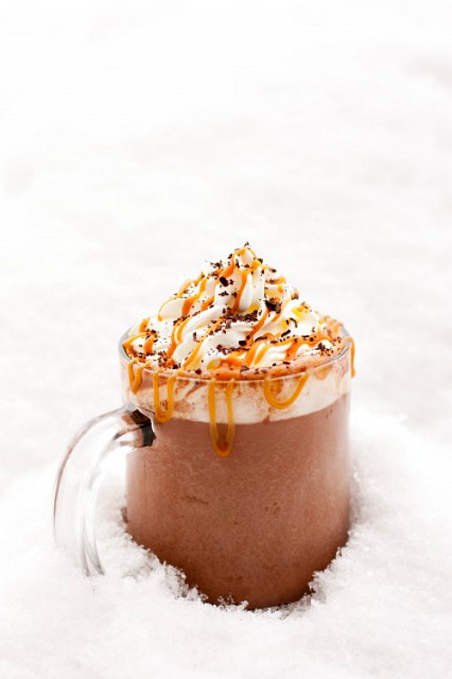 15 Delicious Homemade Hot Chocolates- Tired of plain hot chocolate? Then you need to give one of these delicious homemade hot chocolate recipes a try! There are so many tasty ways to make hot cocoa at home! | #drinkRecipes #hotChocolateRecipes #hotCocoa #hotDrinkRecipes #ACultivatedNest