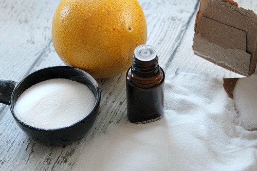 Citrus and Lavender Toilet Fizzies- Make cleaning your bathroom faster and easier with these homemade citrus and lavender toilet fizzies! | homemade toilet cleaner, DIY cleaner, eco-friendly cleaner, all-natural cleaner, natural cleaning, homemade bathroom cleaner