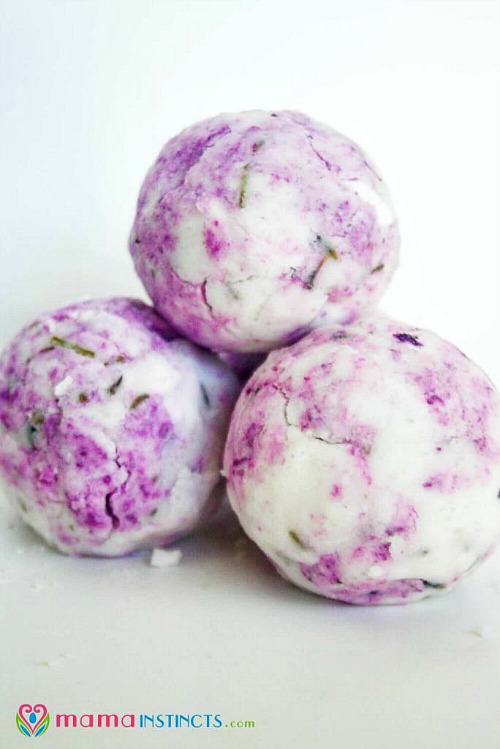 relaxing bath bombs