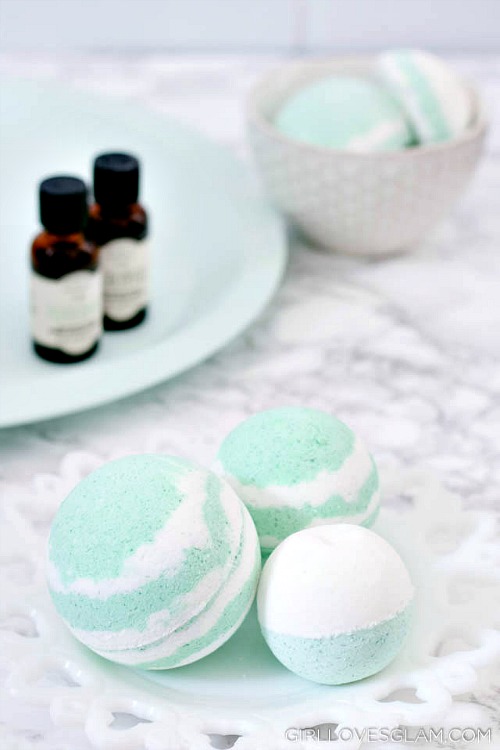 15 Luxurious Homemade Bath Bombs- Bring some budget-friendly luxury into your life with these luxurious homemade bath bombs! They're easy to make, and create such relaxing baths! | homemade beauty products, DIY gift ideas, spa, relax, homemade gift ideas, DIY beauty, handmade gift #diyGifts #bathBombs #crafts #homemadeBeautyProducts #ACultivatedNest