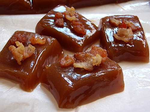 https://acultivatednest.com/wp-content/uploads/2017/02/delicious-ways-to-use-bacon-fat-bacon-fat-caramels.jpg