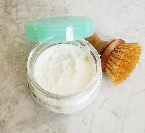 DIY Homemade Scrub Cleaner: Like Soft Scrub - Live Simply