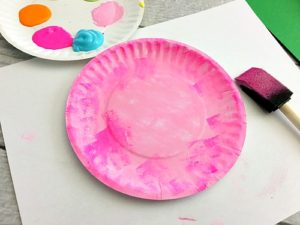 Adorable Paper Plate Flowers Kids Craft- Fun Spring Craft for Kids!