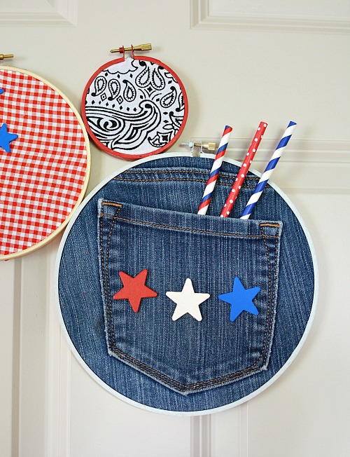 DIY Embroidery Hoop Wall Hanging- If you need to update your home's decor, a fun way is with this DIY embroidery hoop wall hanging! You can customize it with the fabric of your choice! | craft, easy DIY project, red, white, and blue, patriotic, Memorial Day, Fourth of July, home decor, custom wall art, Americana decor