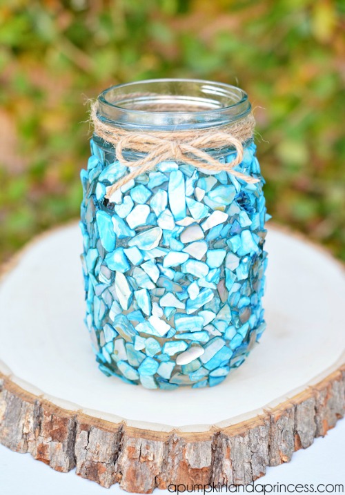 15 Coastal DIY Home Decor Projects- Check out these DIY beach inspired home decor projects so you can add a coastal vibe to your home on a budget! These are such pretty summer decor ideas! | Coastal DIY home decor ideas, DIY projects, nautical home decor, beach cottage, easy crafts, #diyProjects #beachDecor #summerDecor #crafts #ACultivatedNest