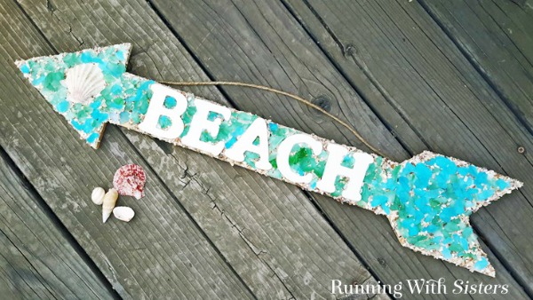 15 Coastal Home Decor Crafts- Check out these DIY beach inspired home decor projects so you can add a coastal vibe to your home on a budget! These are such pretty summer decor ideas! | Coastal DIY home decor ideas, DIY projects, nautical home decor, beach cottage, easy crafts, #diyProjects #beachDecor #summerDecor #crafts #ACultivatedNest