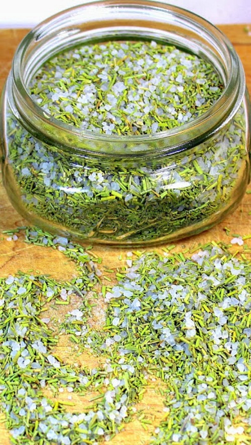 10 Creative Ways to Use Herbs from Your Garden- If you grew too many herbs, there are many different, fun ways to put them to use! Check out these creative ways to use herbs from your garden! | ways to use up extra herbs, lavender, sage, rosemary, cilantro, homemade soap, DIY beauty products, grow your own herbs