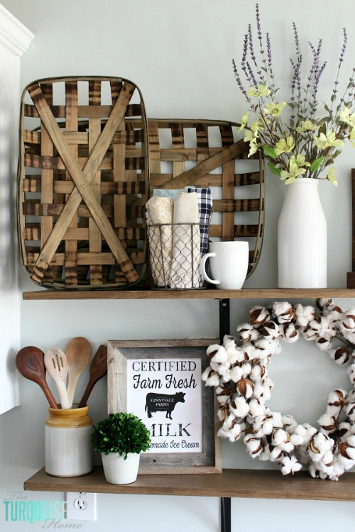 15 Charming Farmhouse Style DIY Projects- Get farmhouse chic style home decor on a budget with these 15 charming DIY farmhouse decor ideas! | decorating, DIY projects, craft, make your own farmhouse decor, home decor, frugal decorating, #farmhouseDecor #DIY #diyProjects #crafts #ACultivatedNest