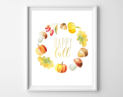 15 Gorgeous Fall Wall Art Free Printables- An easy and inexpensive way to decorate your home for fall is with free printables. Check out these 15 gorgeous fall wall art printables! | autumn, art print, leaf wreath printable, Thanksgiving printable, Halloween printable, #freePrintables