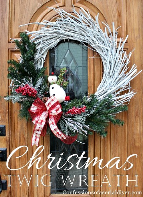 15 Easy DIY Outdoor Christmas Decorating Ideas- A Cultivated Nest