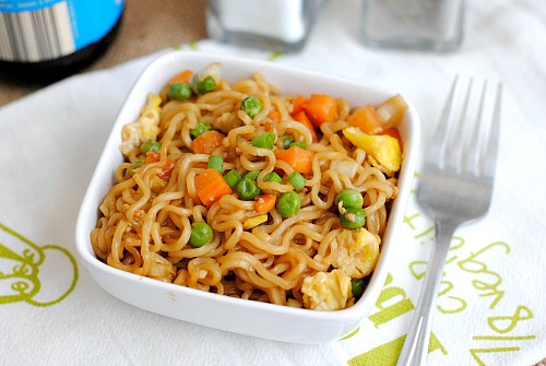 Ramen Vegetable Stir Fry- Having one meatless day a week is more than just good for your health and for the environment- it's also good for your budget! Here's how having a Meatless Monday saves you money! | eat less meat, eat vegetarian once a week, #meatlessMonday #saveMoney #frugalLiving #moneySavingTips #moneySaving #frugal #frugality