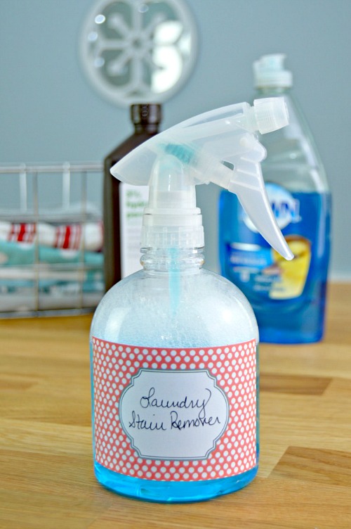 10 Frugal DIY Laundry Products- Stop paying for commercial, chemical-laden laundry products, and make your own! These DIY laundry products are inexpensive and easy to make, and you know exactly what's in them! | #diy #frugalLiving #homemade #laundry #laundryProducts #allNatural #waysToSaveMoney #moneySaving #moneySavingTips #savemoney #frugal