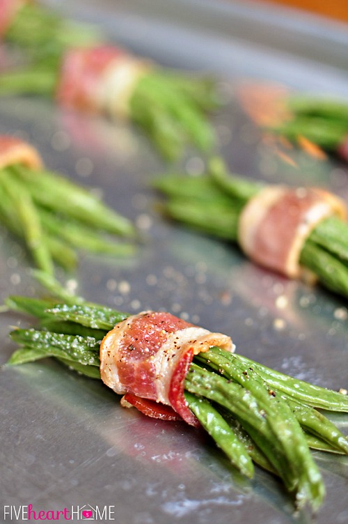 15 Must-Try Easter Side Dish Recipes- Your Easter dinner menu won't be complete without a good side dish (or two)! Cook the perfect meal and create an unforgettable Easter with some of these delicious, must-try Easter side dish recipes! | Easter lunch, Easter linner, asparagus, bacon, green beans, bread, buns, #food #Easter #recipe #sideDish