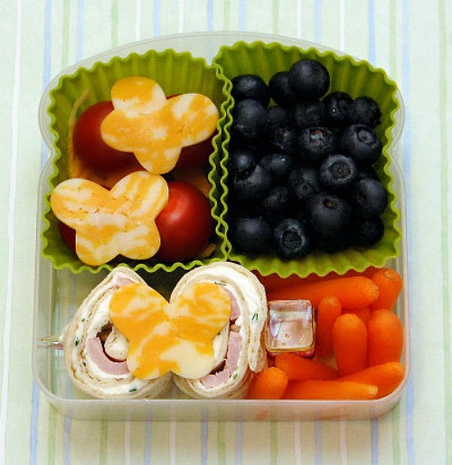 Best back to school lunch ideas- Cream cheese and ham pinwheels