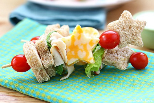 Cute school lunch ideas- Sandwich kabobs