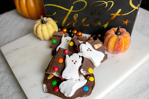 16 Spooky Sweet Desserts for Halloween- Be creative and let your imagination loose this Halloween with these 16 fun Halloween desserts! There are so many delicious treats to choose from! | baking, cupcakes, cookies, cakes, donuts, pumpkins, monsters, food, #Halloween #dessertRecipes #baking #HalloweenRecipes #ACultivatedNest