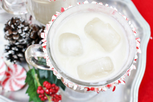 Peppermint White Russian Cocktail Recipe- This is the ultimate list of easy and delicious Christmas drink recipes. Serve them at your next holiday party and everyone will rave about them for sure! | holiday drink recipes, nonalcoholic drinks, kid friendly drinks, hot drinks, cold drinks, #recipe #drinks #ChristmasDrinks #alcoholicDrinks #ACultivatedNest