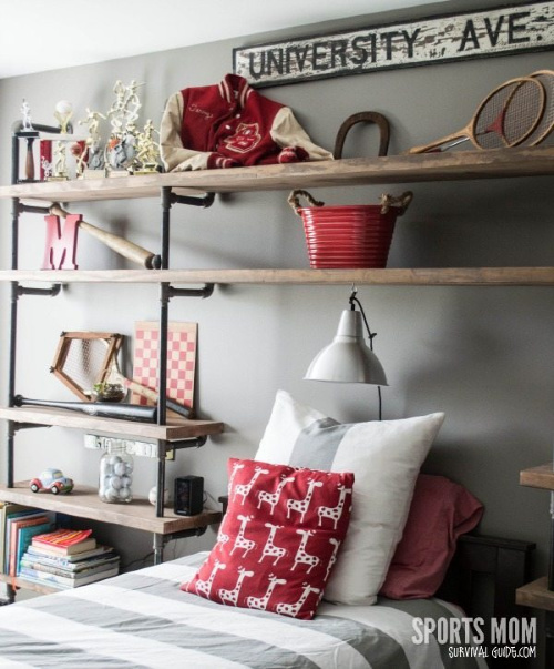 25+ Bedroom Storage Ideas To Help You Keep Organized - Décor Aid