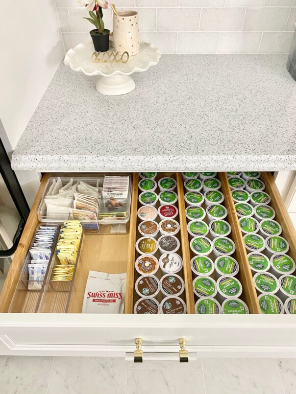 12 Clever Kitchen Drawer Organization Tips- If you want to be able to find things fast in your kitchen, you need to check out these space saving kitchen drawer organization ideas! | #organizingTips #homeOrganization #kitchenOrganization #organizing #ACultivatedNest