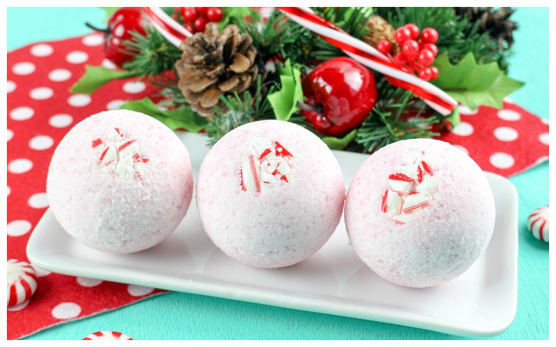 DIY Candy Cane Bath Bombs